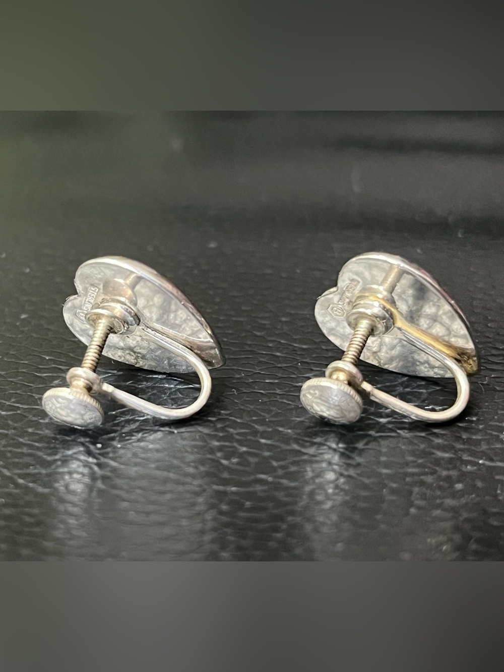 Vintage Birks Sterling Silver Heart Stud Screw Back Earrings - Engraved - Picture 2 of 5